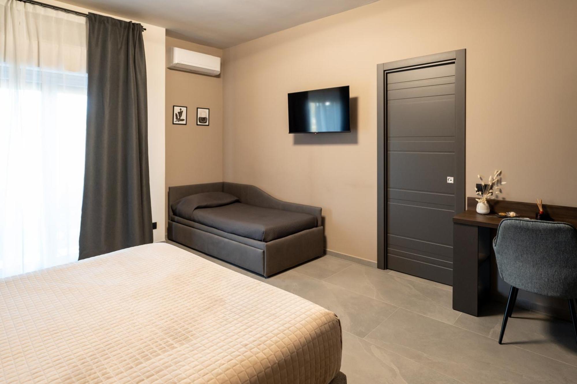 Mia Rooms B&B Milazzo Dış mekan fotoğraf